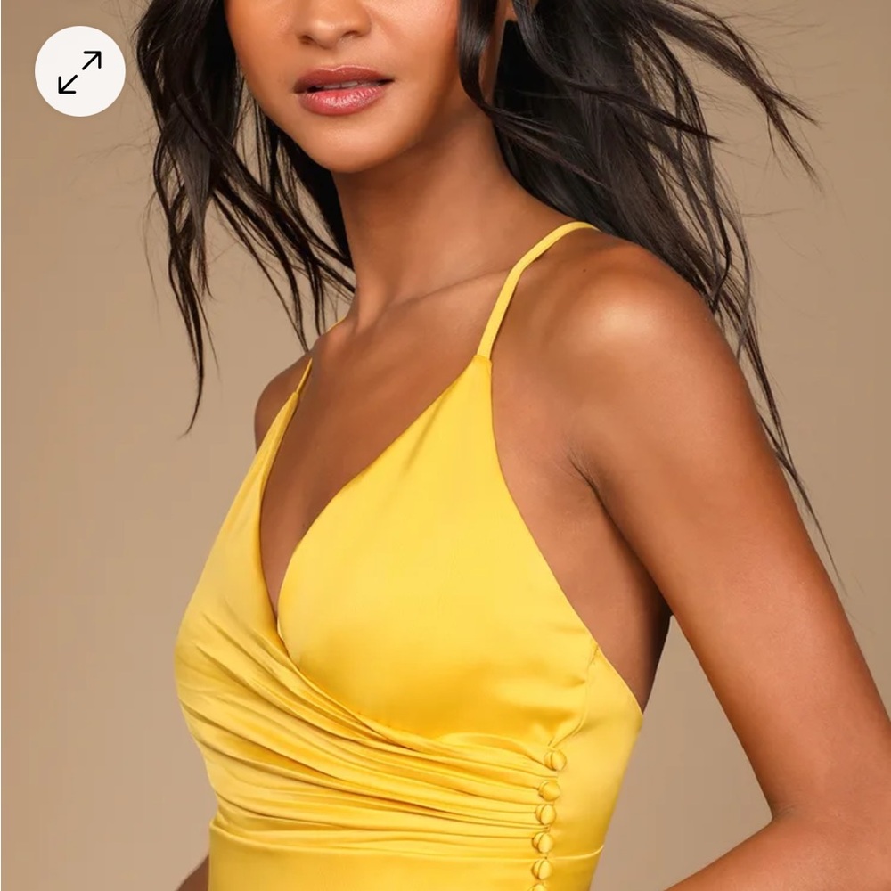 Lulu’s Maxi Dress - Picture 3 of 7